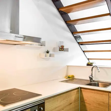 Apartment Loft Centrico Y Acogedor Besalu
