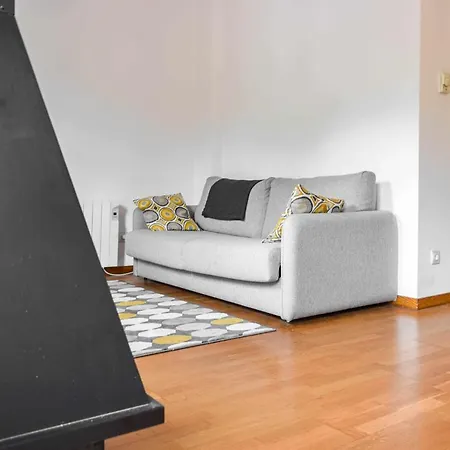 Apartment Loft Centrico Y Acogedor Besalu